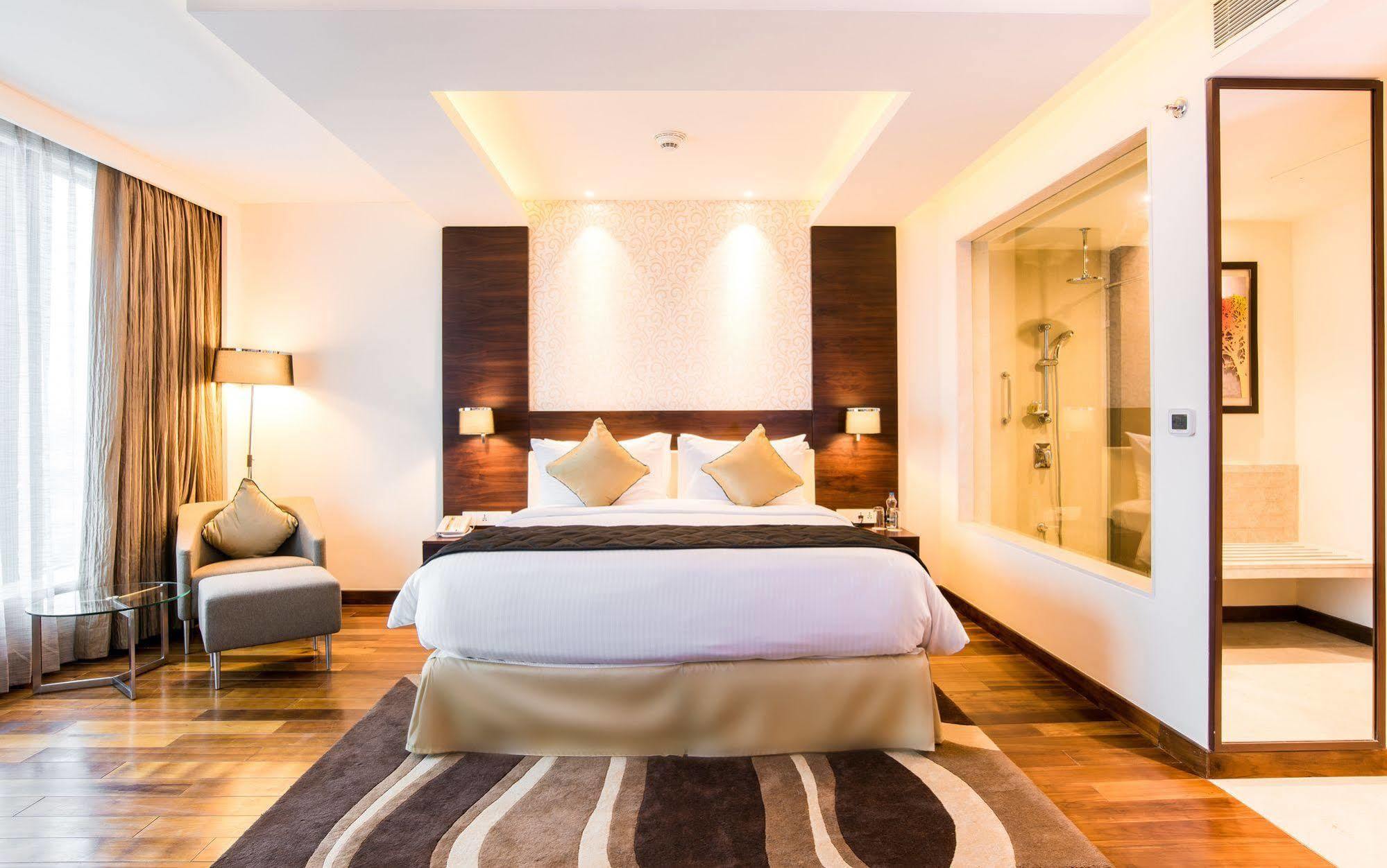 Howard Johnson By Wyndham, Hebbal, Bengaluru Kültér fotó