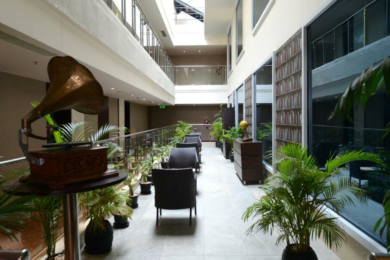 Howard Johnson By Wyndham, Hebbal, Bengaluru Kültér fotó